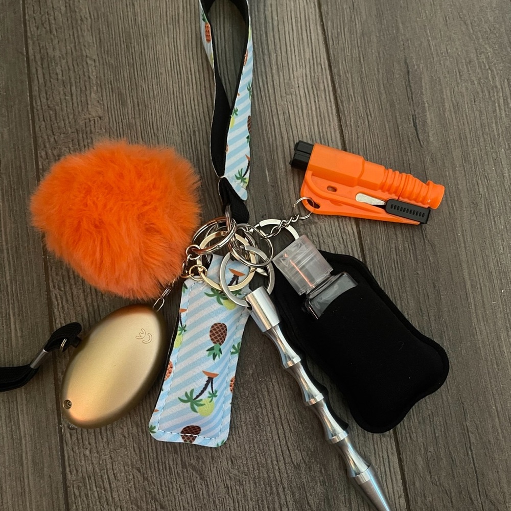 Safety keychains - Picture 4 of 9